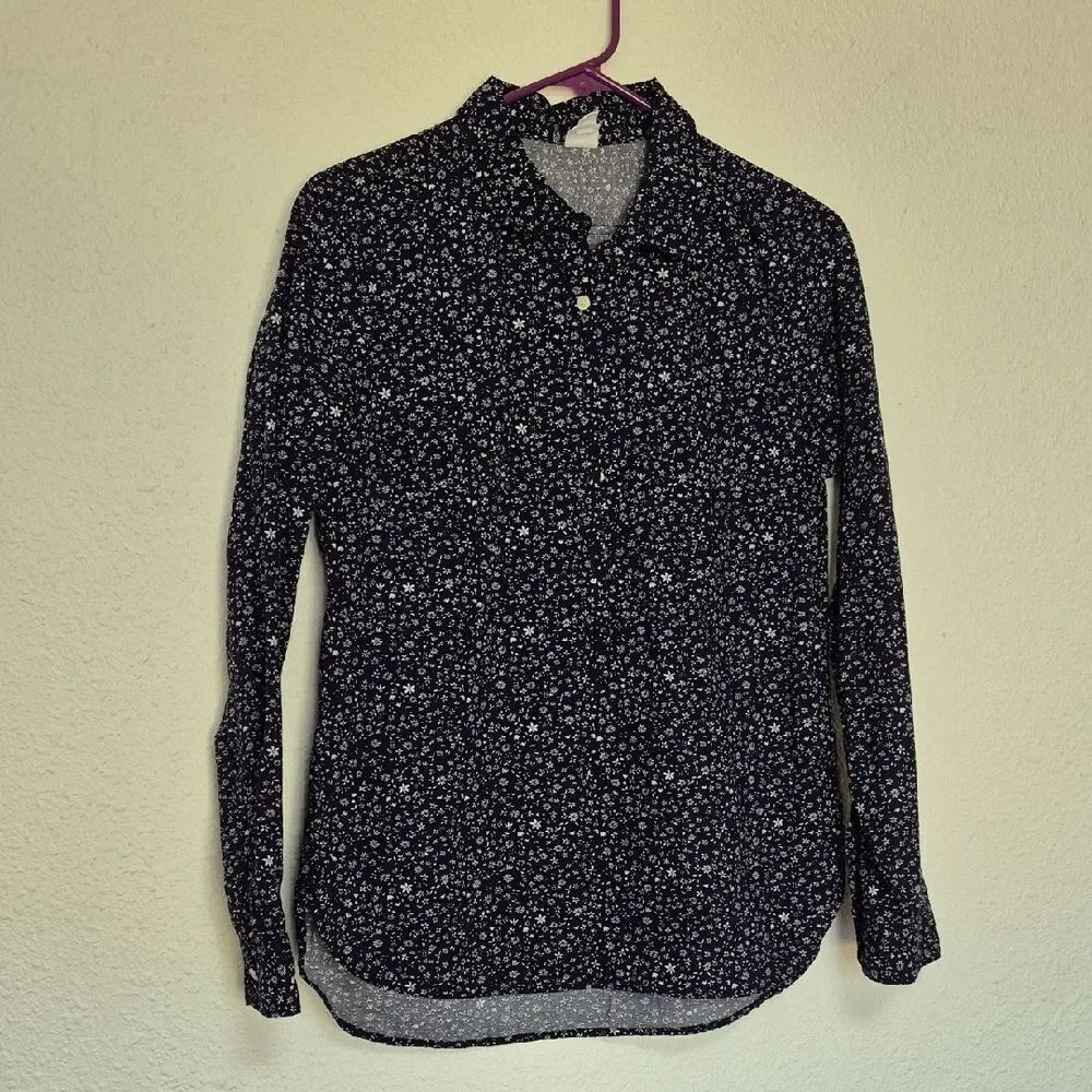 GAP Navy and White Floral Long Sleeve Blouse Size XS - Picture 1 of 10